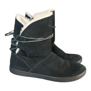 Koolaburra By Ugg Women’s Shazi Short Black Suede Faux Fur Lining Boots Size-8